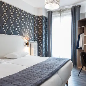 Otel Ambassadeur