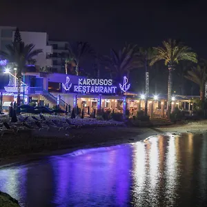 karousos-beach-rooms.hotelsatayianapa.com/