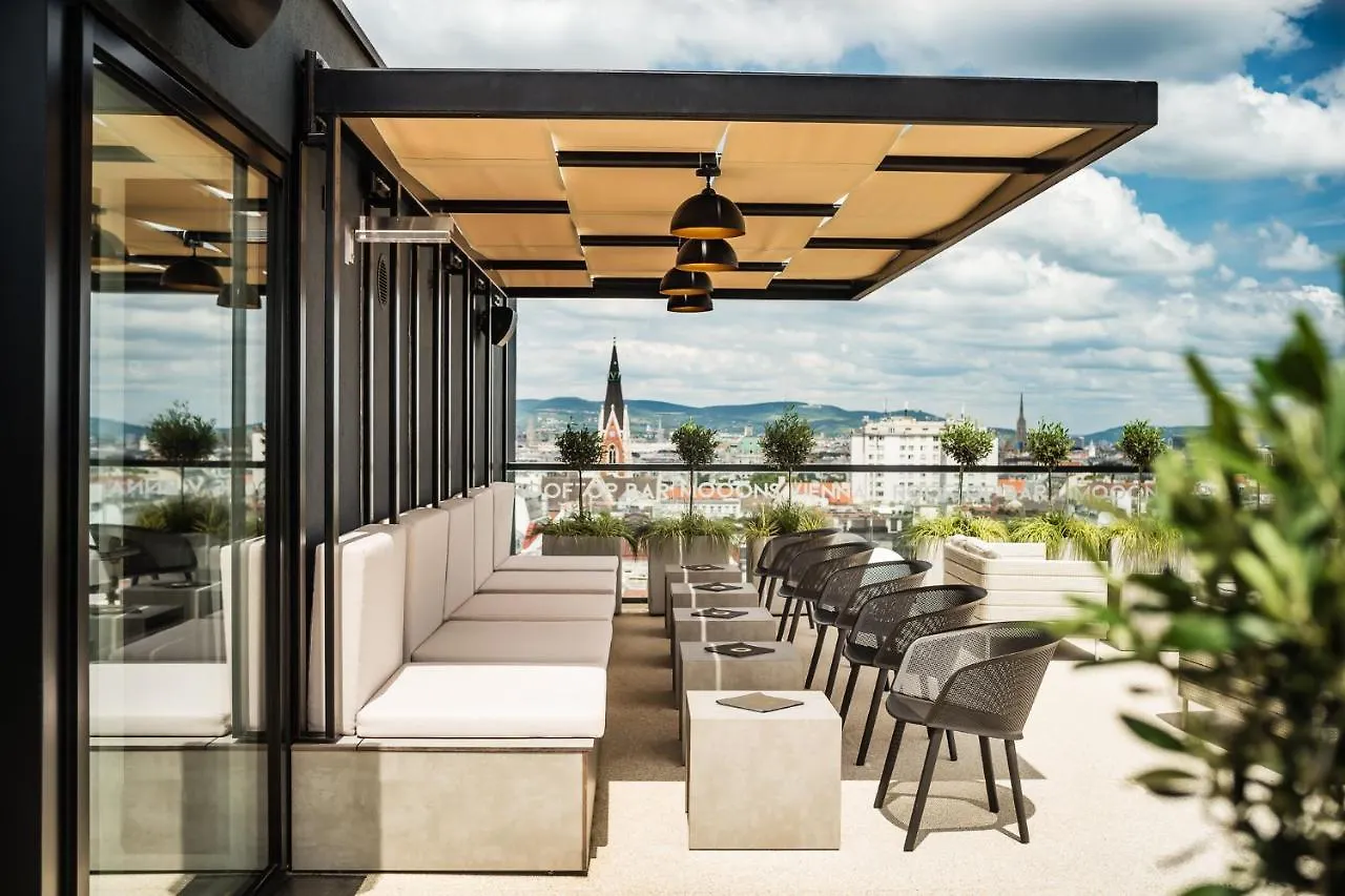 Mooons Vienna Hotel 4*,  Austria