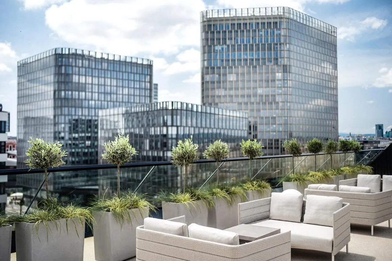 Hotel Mooons Viena Austria