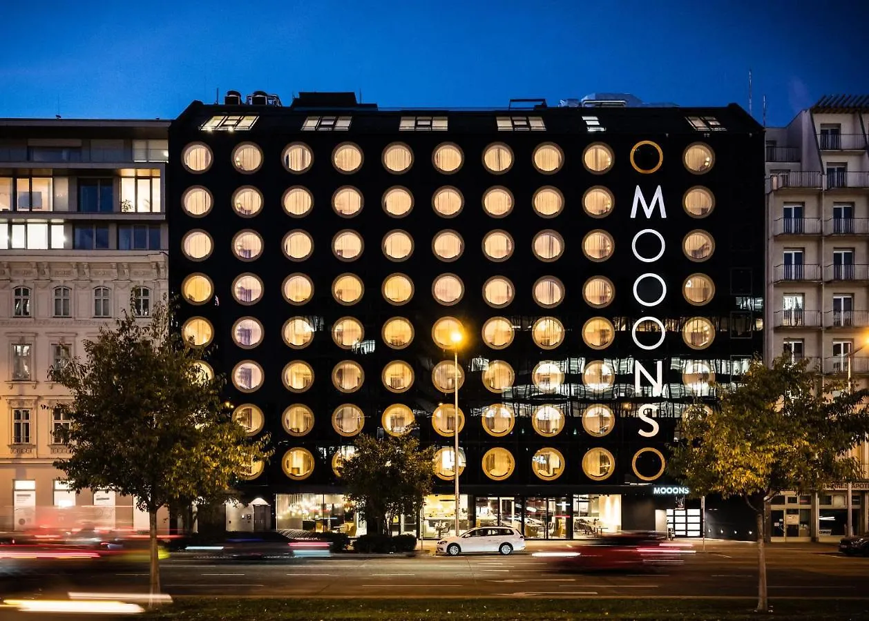 Hotel Mooons Wiedeń 4*,  Austria